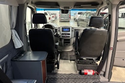 musta Mercedes-Benz Sprinter 2016 kuva 19.