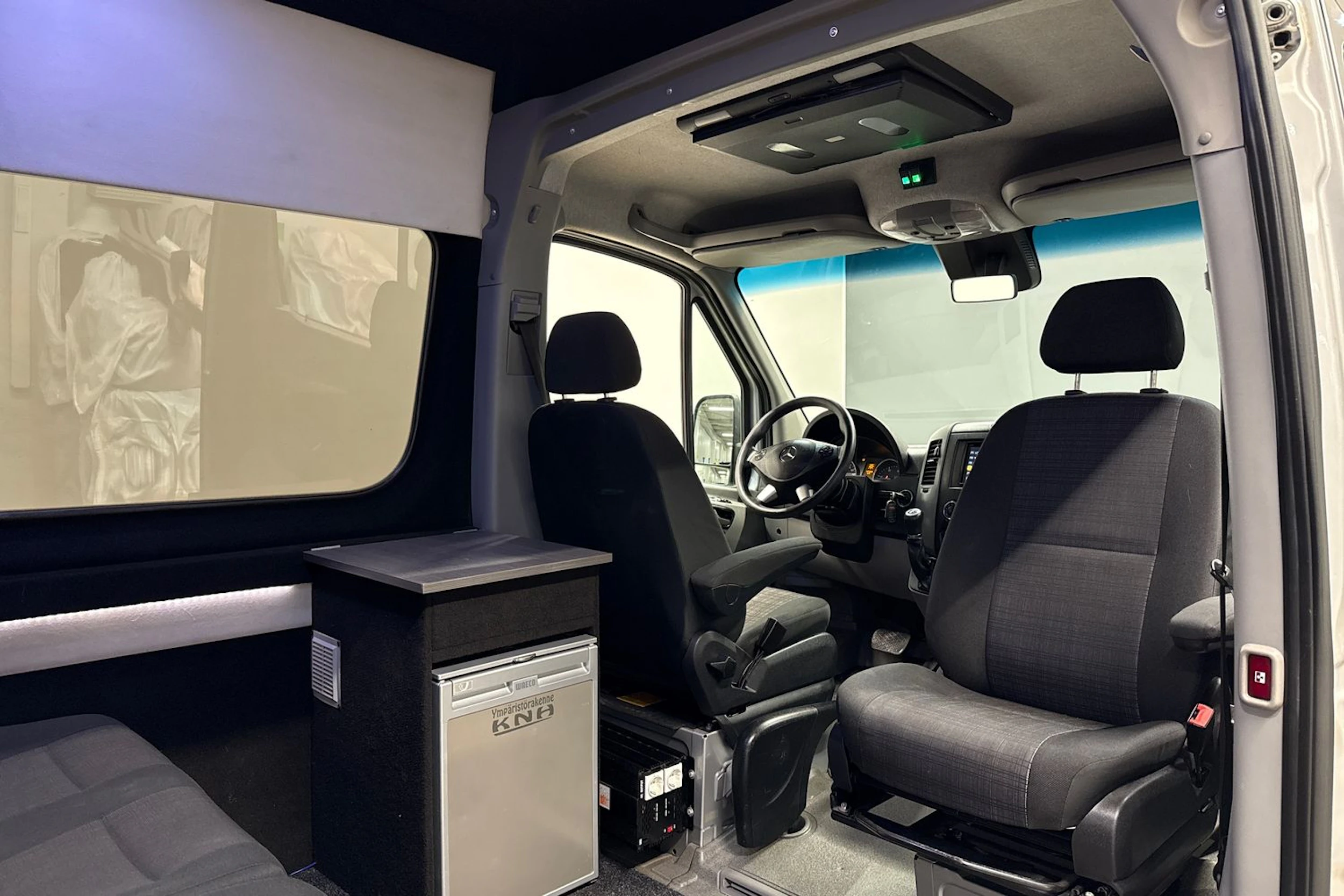 hopea Mercedes-Benz Sprinter 2016 kuva 11.