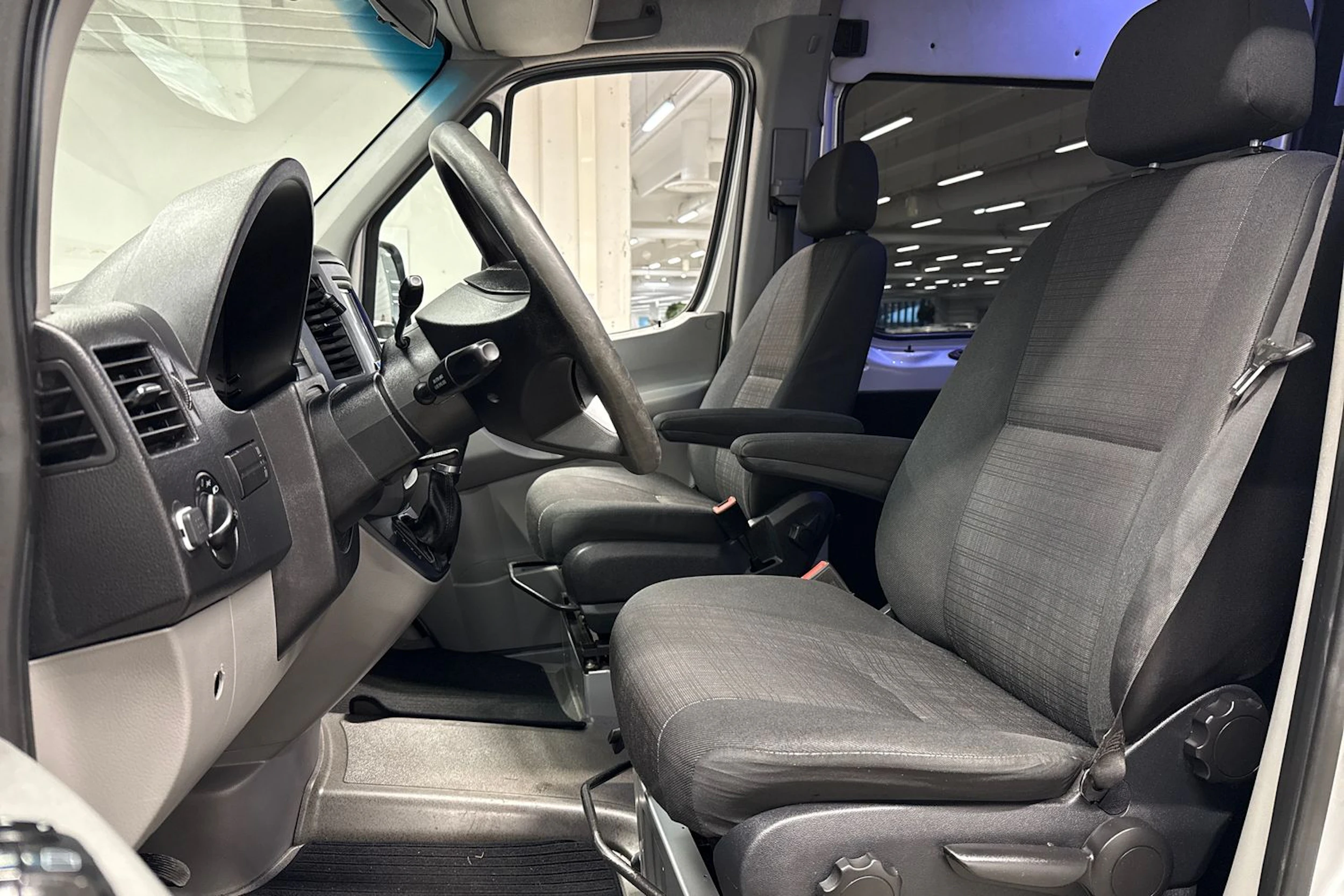 hopea Mercedes-Benz Sprinter 2016 kuva 18.