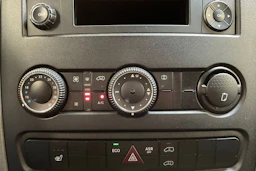 valkoinen Mercedes-Benz Sprinter 2016 kuva 23.
