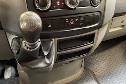valkoinen Mercedes-Benz Sprinter 2016 kuva 25.