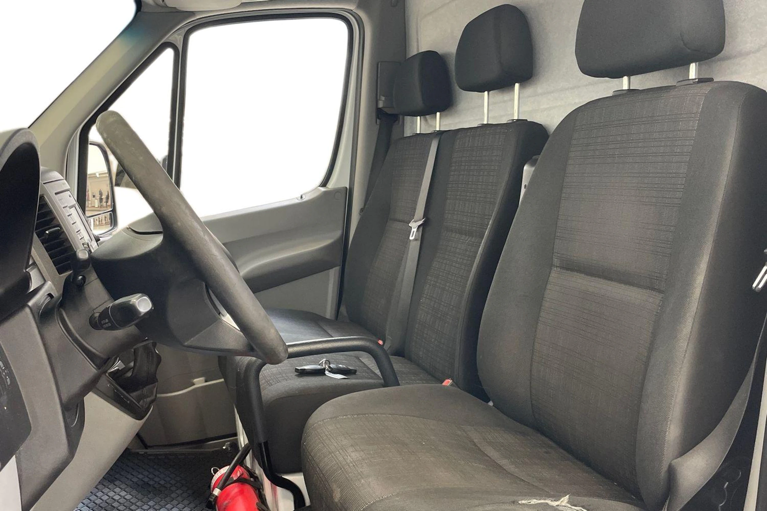 valkoinen Mercedes-Benz Sprinter 2016 kuva 9.