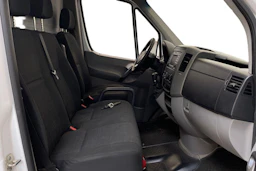 valkoinen Mercedes-Benz Sprinter 2016 kuva 11.