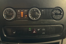 musta Mercedes-Benz Sprinter 2016 kuva 15.
