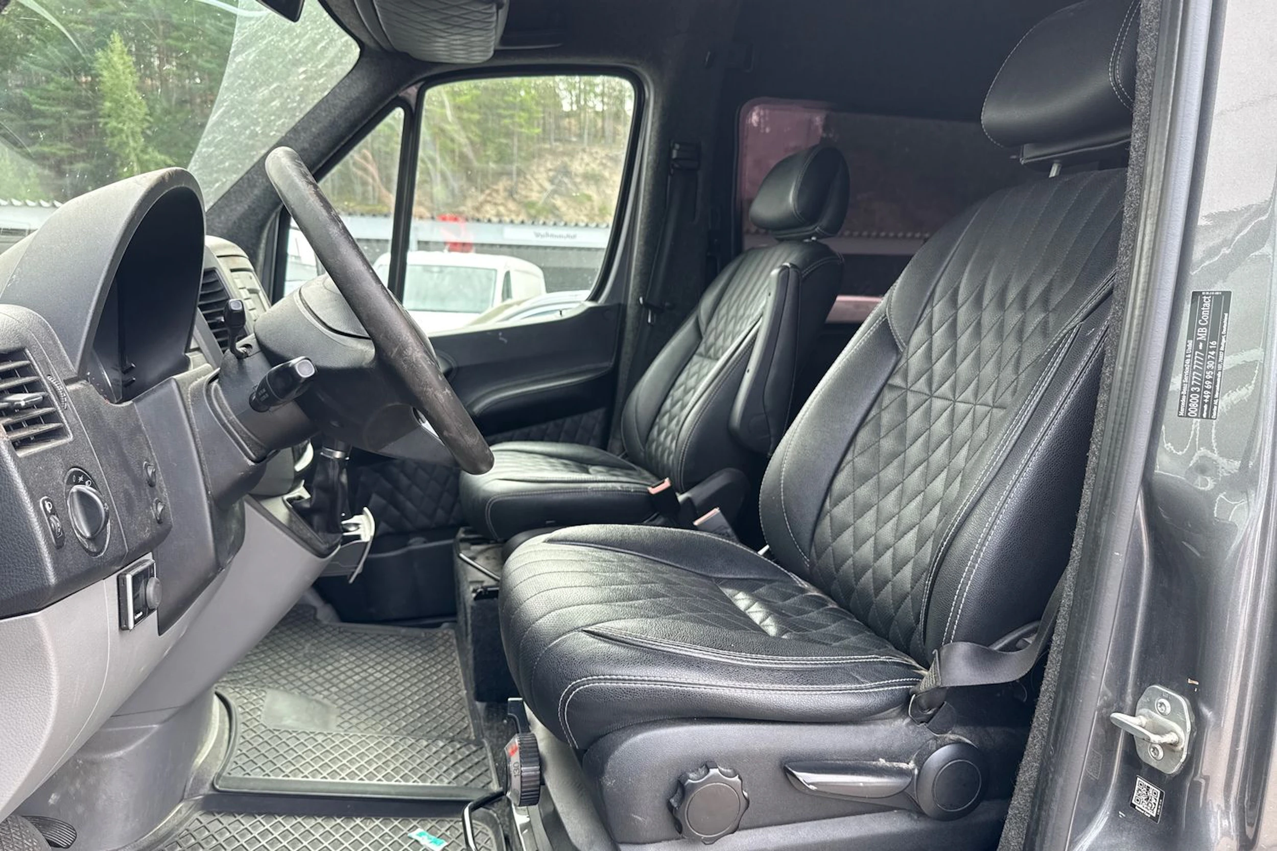 harmaa Mercedes-Benz Sprinter 2016 kuva 4.