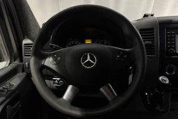 harmaa Mercedes-Benz Sprinter 2016 kuva 24.