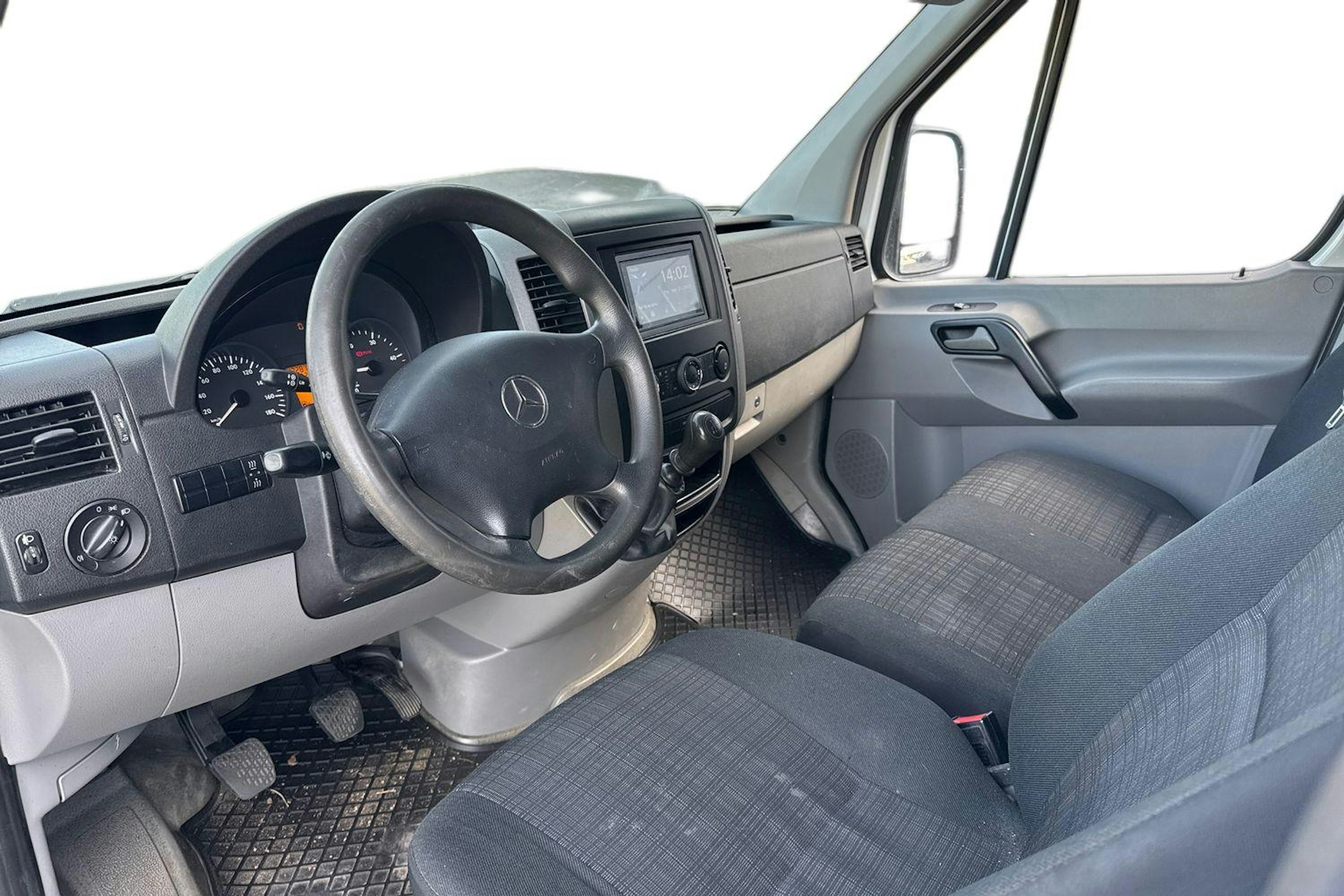 valkoinen Mercedes-Benz Sprinter 2016 kuva 3.
