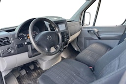 valkoinen Mercedes-Benz Sprinter 2016 kuva 3.