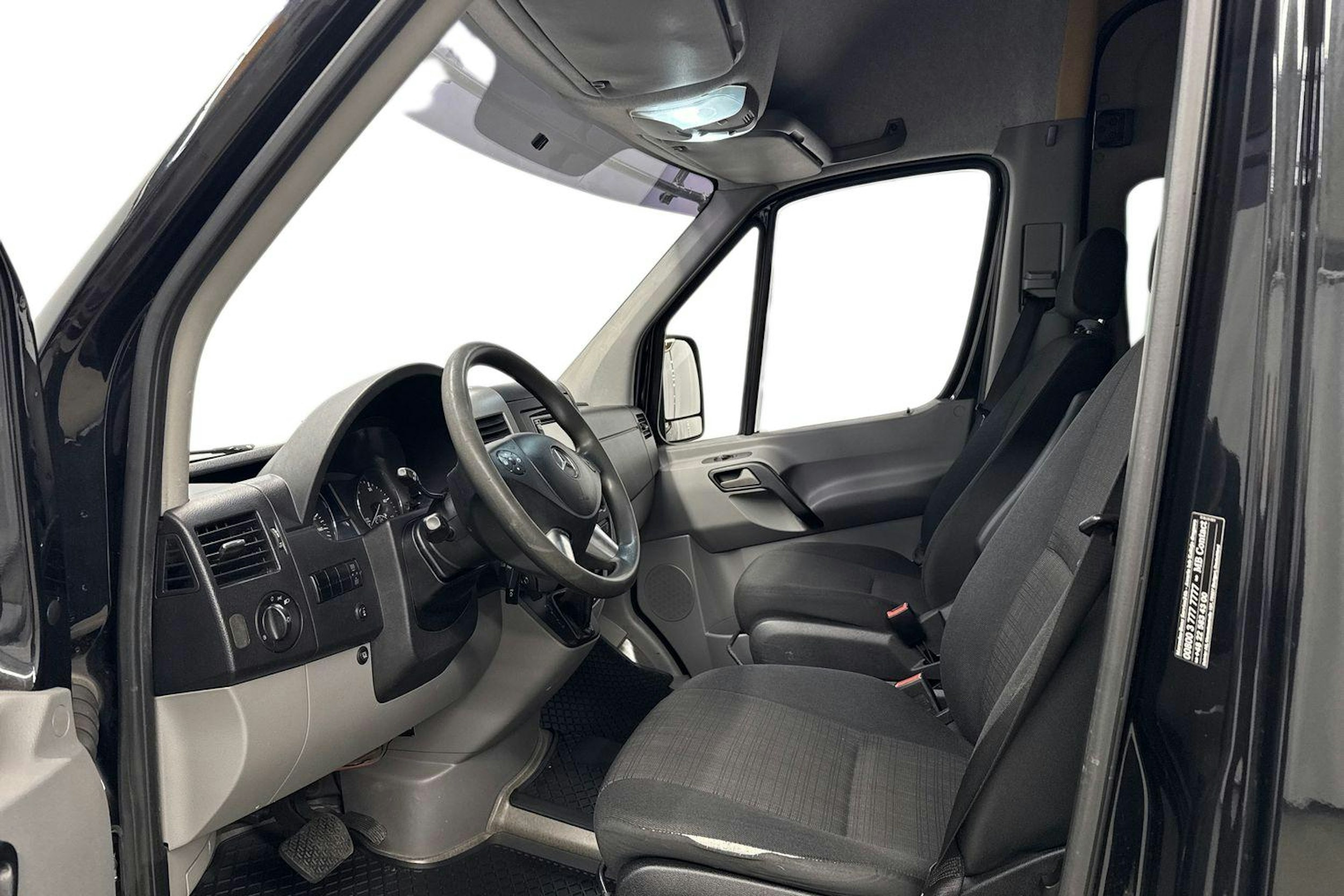 harmaa Mercedes-Benz Sprinter 2016 kuva 8.