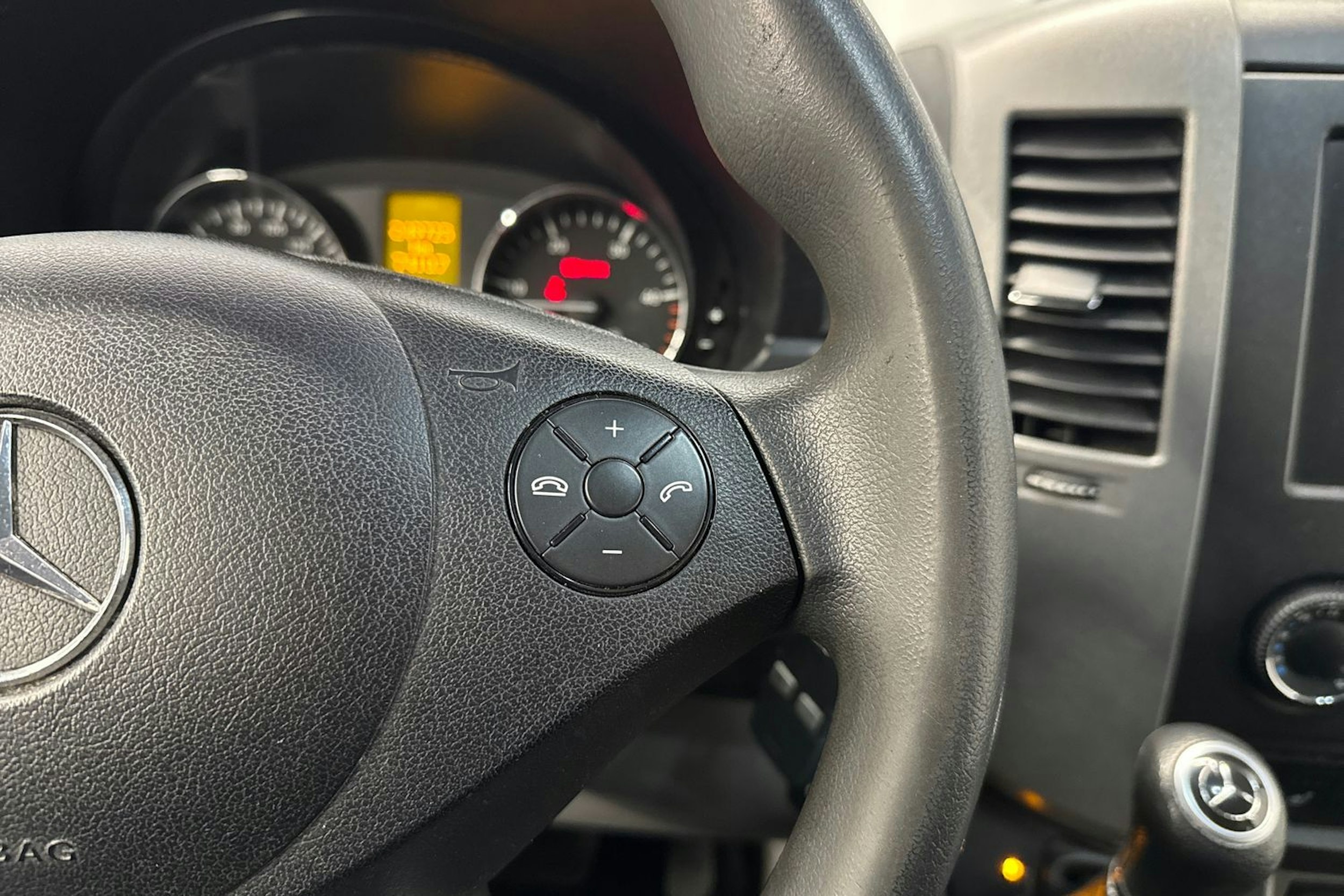 harmaa Mercedes-Benz Sprinter 2016 kuva 18.