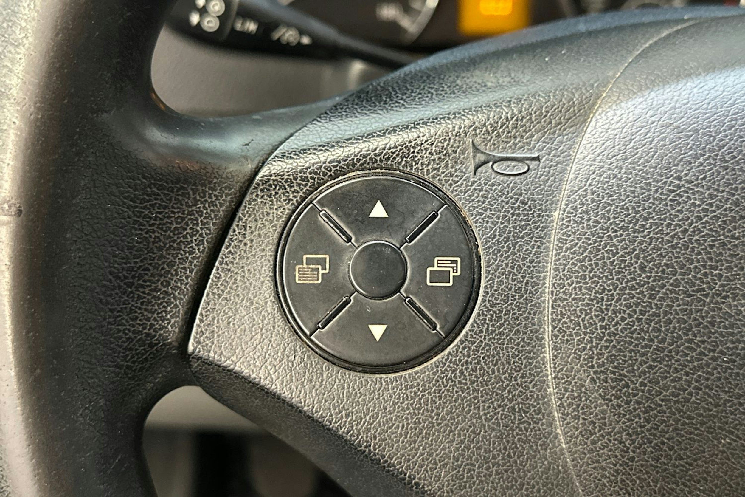 valkoinen Mercedes-Benz Sprinter 2016 kuva 18.