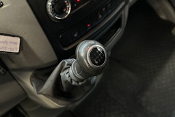 valkoinen Mercedes-Benz Sprinter 2016 kuva 22.