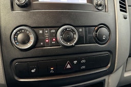 valkoinen Mercedes-Benz Sprinter 2016 kuva 23.