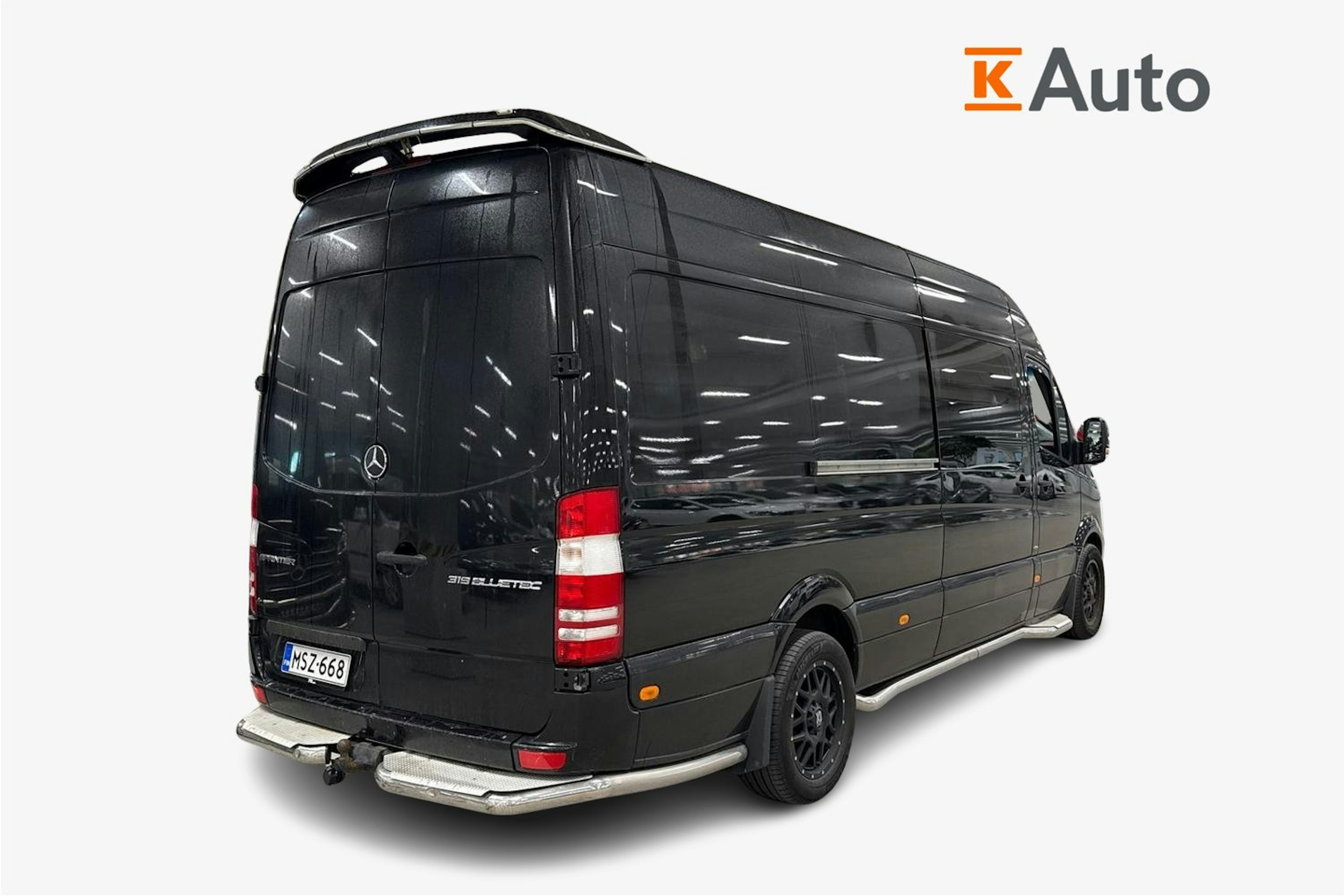 musta Mercedes-Benz Sprinter 2016 kuva 2.
