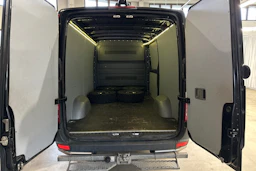 musta Mercedes-Benz Sprinter 2016 kuva 5.