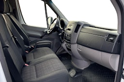 valkoinen Mercedes-Benz Sprinter 2016 kuva 9.