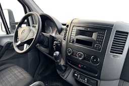 valkoinen Mercedes-Benz Sprinter 2016 kuva 11.