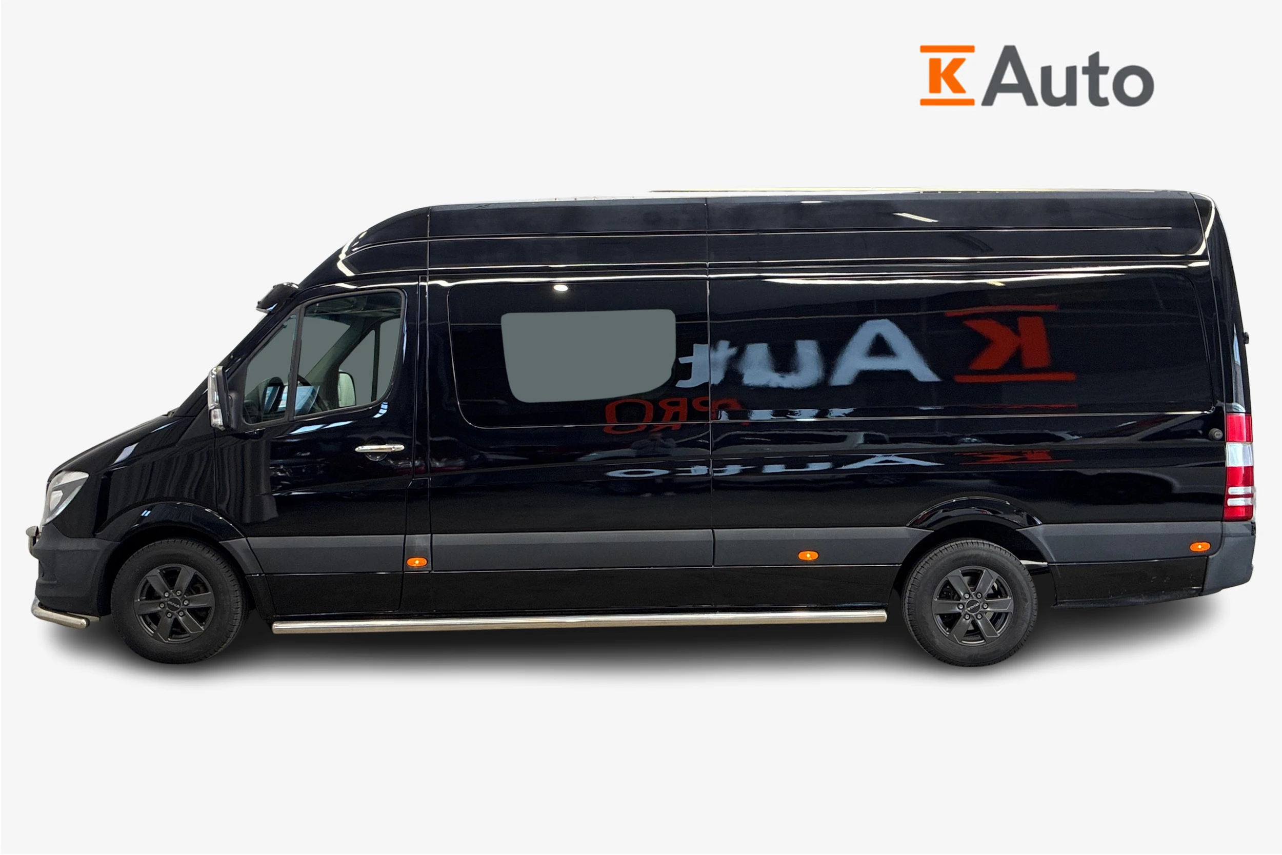 musta Mercedes-Benz Sprinter 2016 kuva 5.
