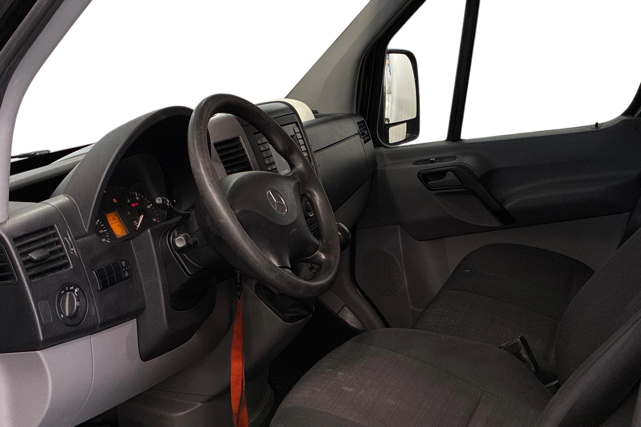 musta Mercedes-Benz Sprinter 2016 kuva 6.