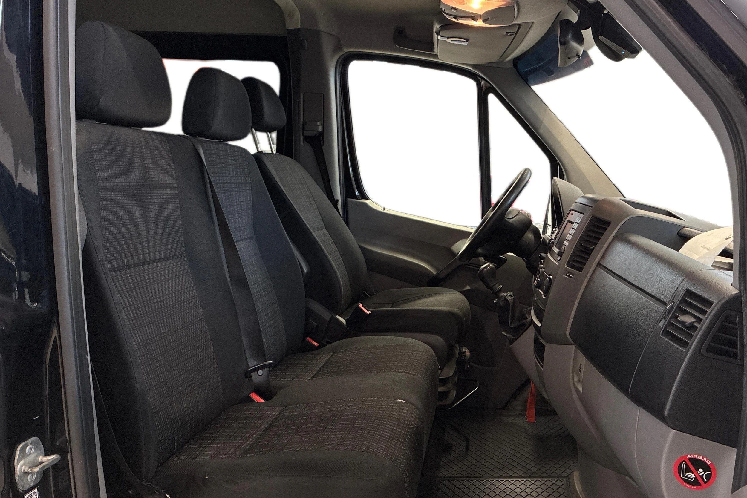 musta Mercedes-Benz Sprinter 2016 kuva 7.