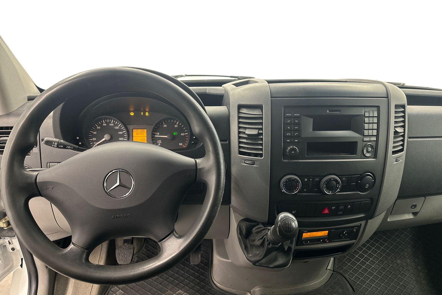 Mercedes-Benz Sprinter 2016, kuva 7/24