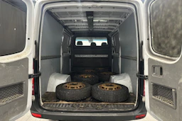 valkoinen Mercedes-Benz Sprinter 2016 kuva 10.