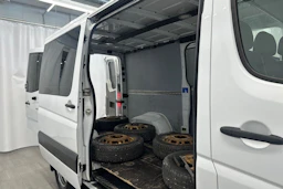 valkoinen Mercedes-Benz Sprinter 2016 kuva 12.