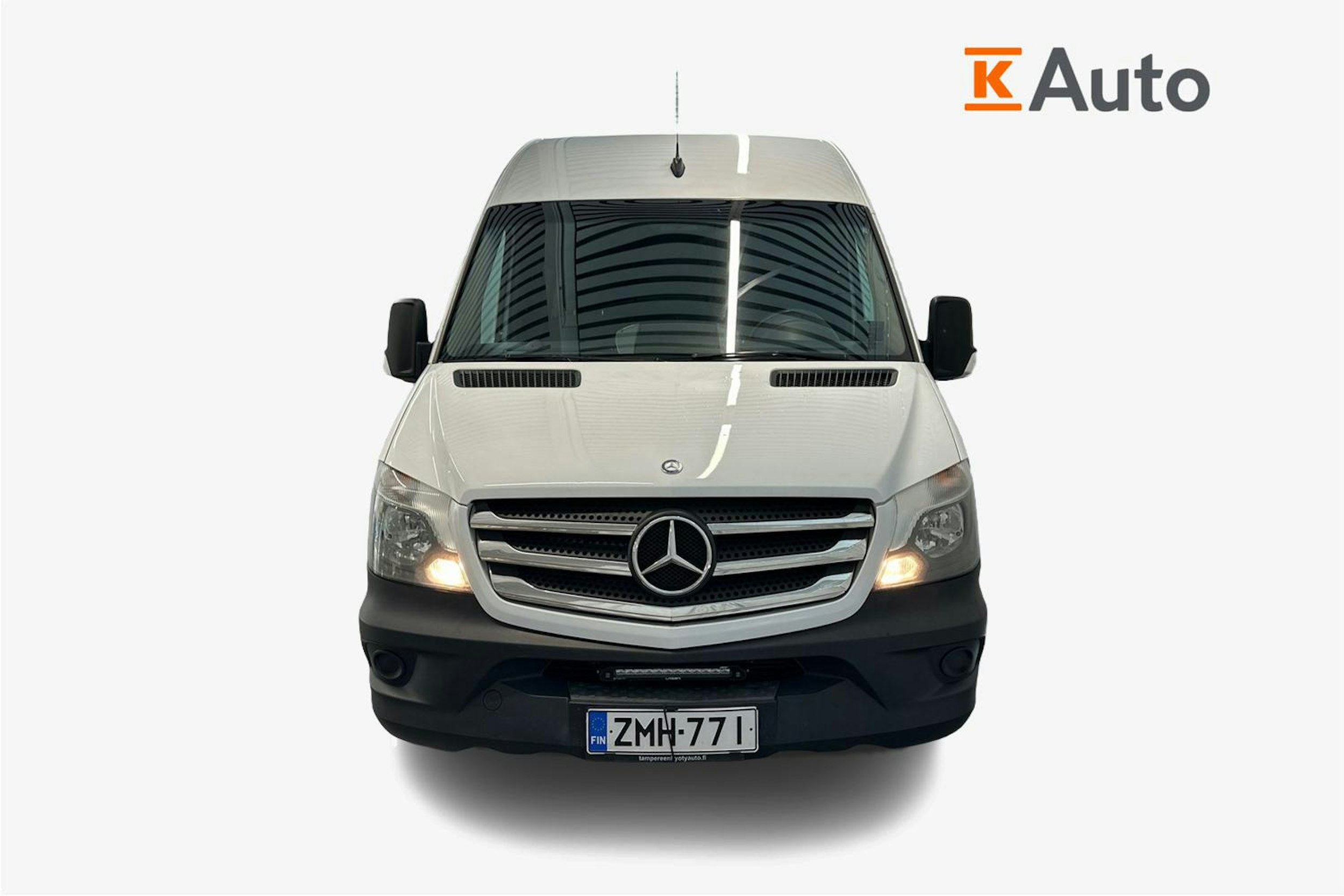 valkoinen Mercedes-Benz Sprinter 2016 kuva 5.