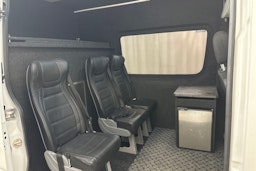 valkoinen Mercedes-Benz Sprinter 2016 kuva 18.