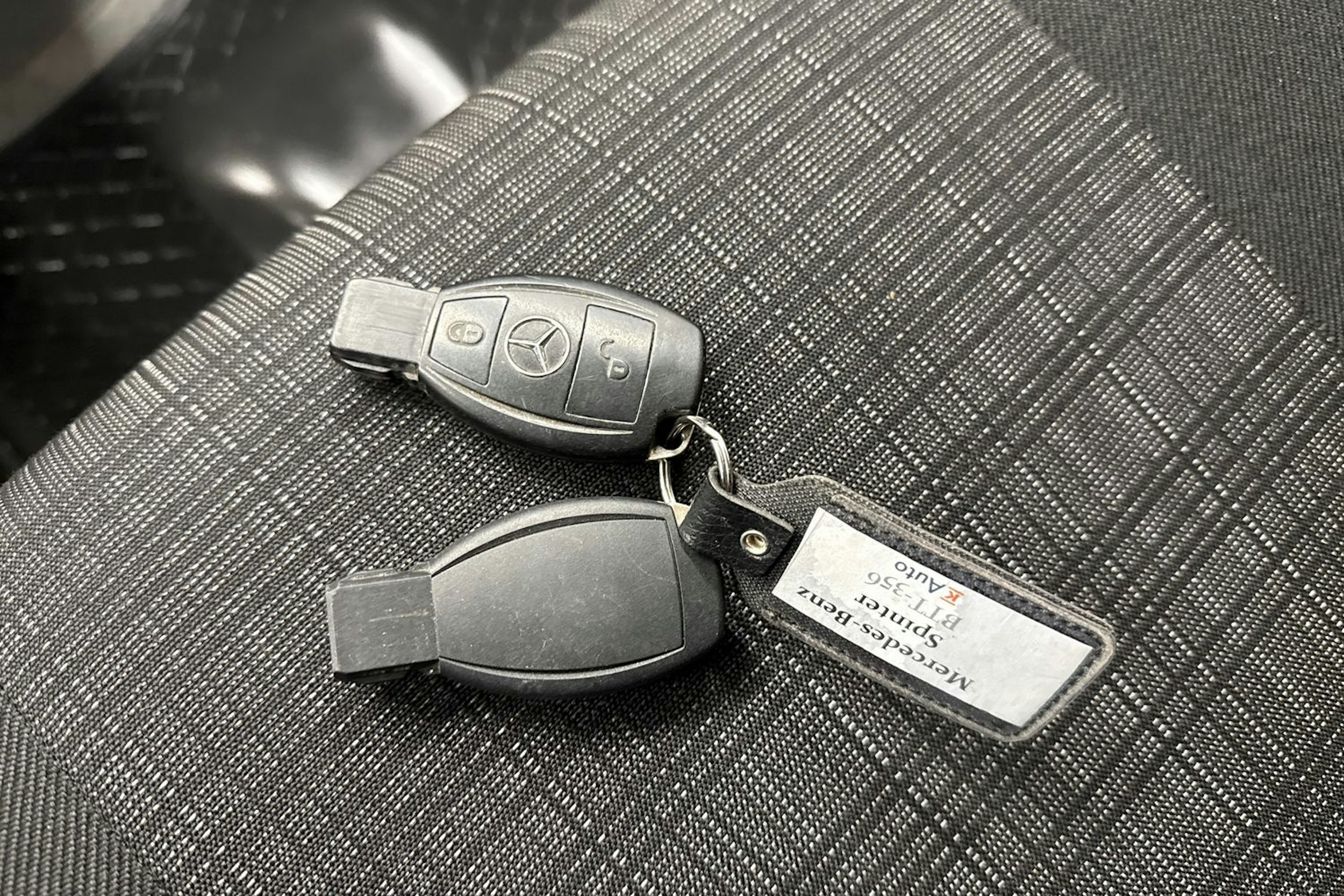 valkoinen Mercedes-Benz Sprinter 2017 kuva 15.