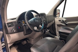sininen Mercedes-Benz Sprinter 2017 kuva 7.