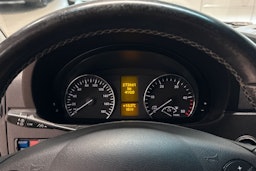sininen Mercedes-Benz Sprinter 2017 kuva 14.