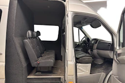 harmaa Mercedes-Benz Sprinter 2017 kuva 3.