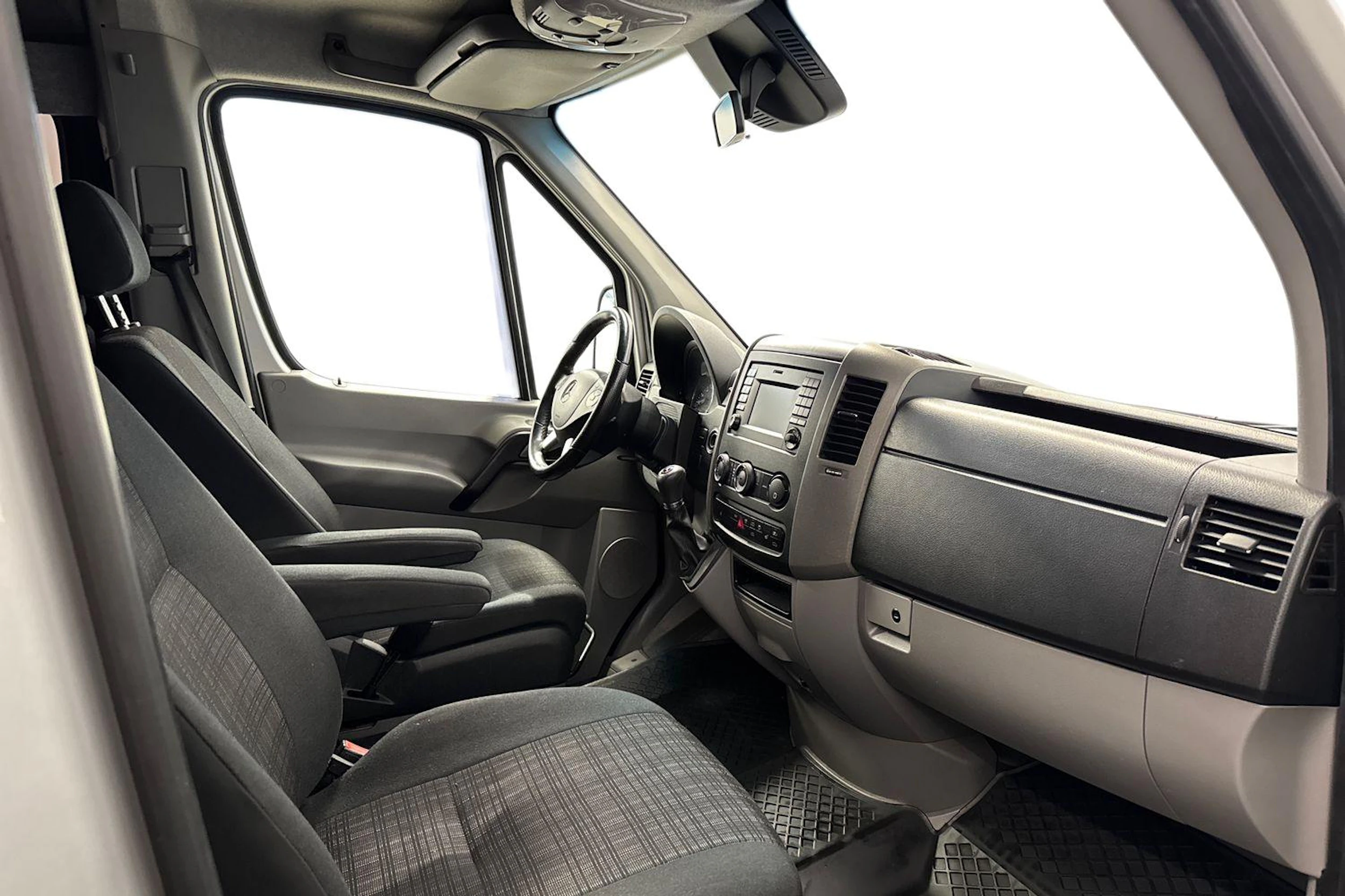 hopea Mercedes-Benz Sprinter 2017 kuva 9.