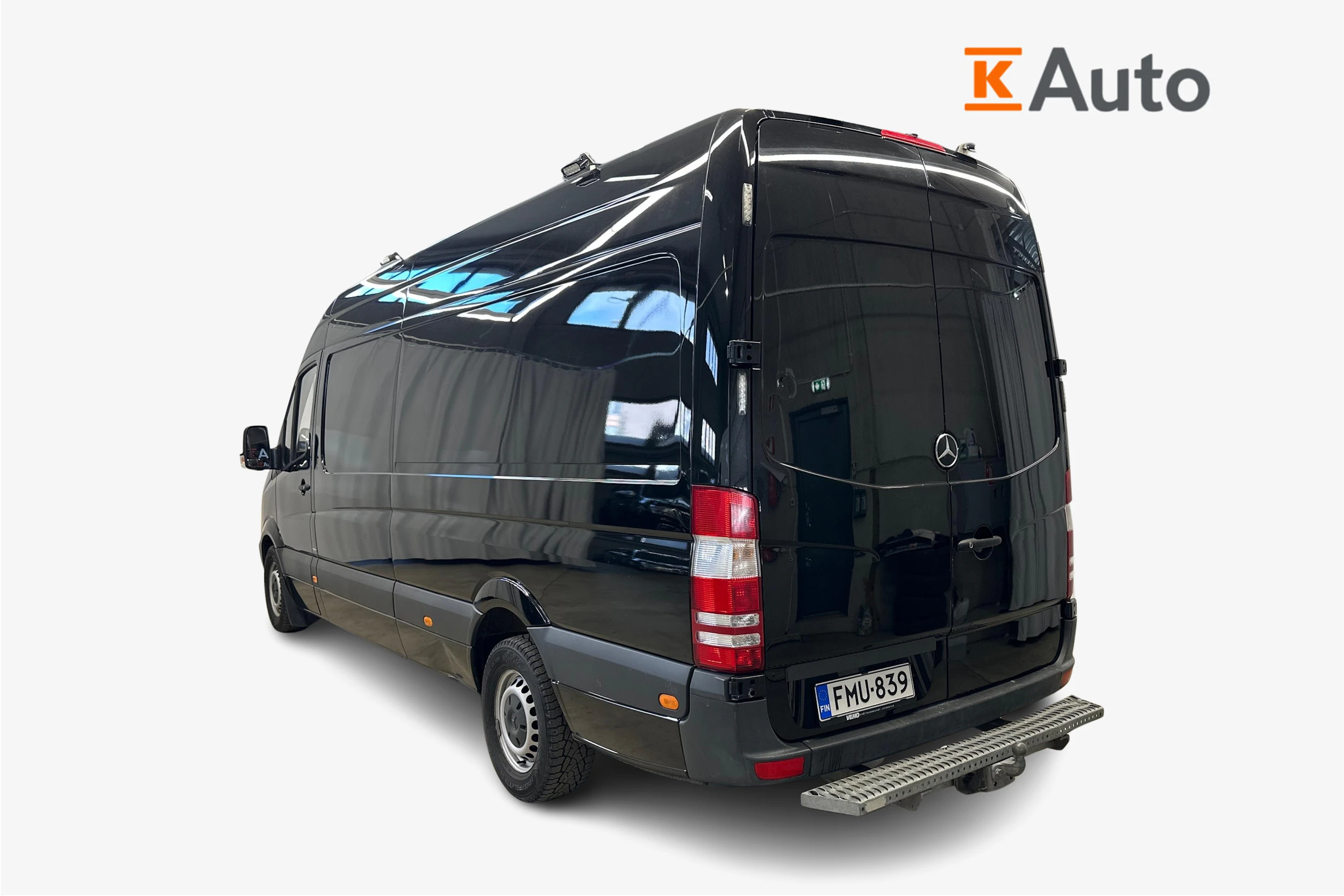 musta Mercedes-Benz Sprinter 2017 kuva 2.