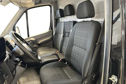 musta Mercedes-Benz Sprinter 2017 kuva 8.