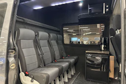 harmaa Mercedes-Benz Sprinter 2017 kuva 4.