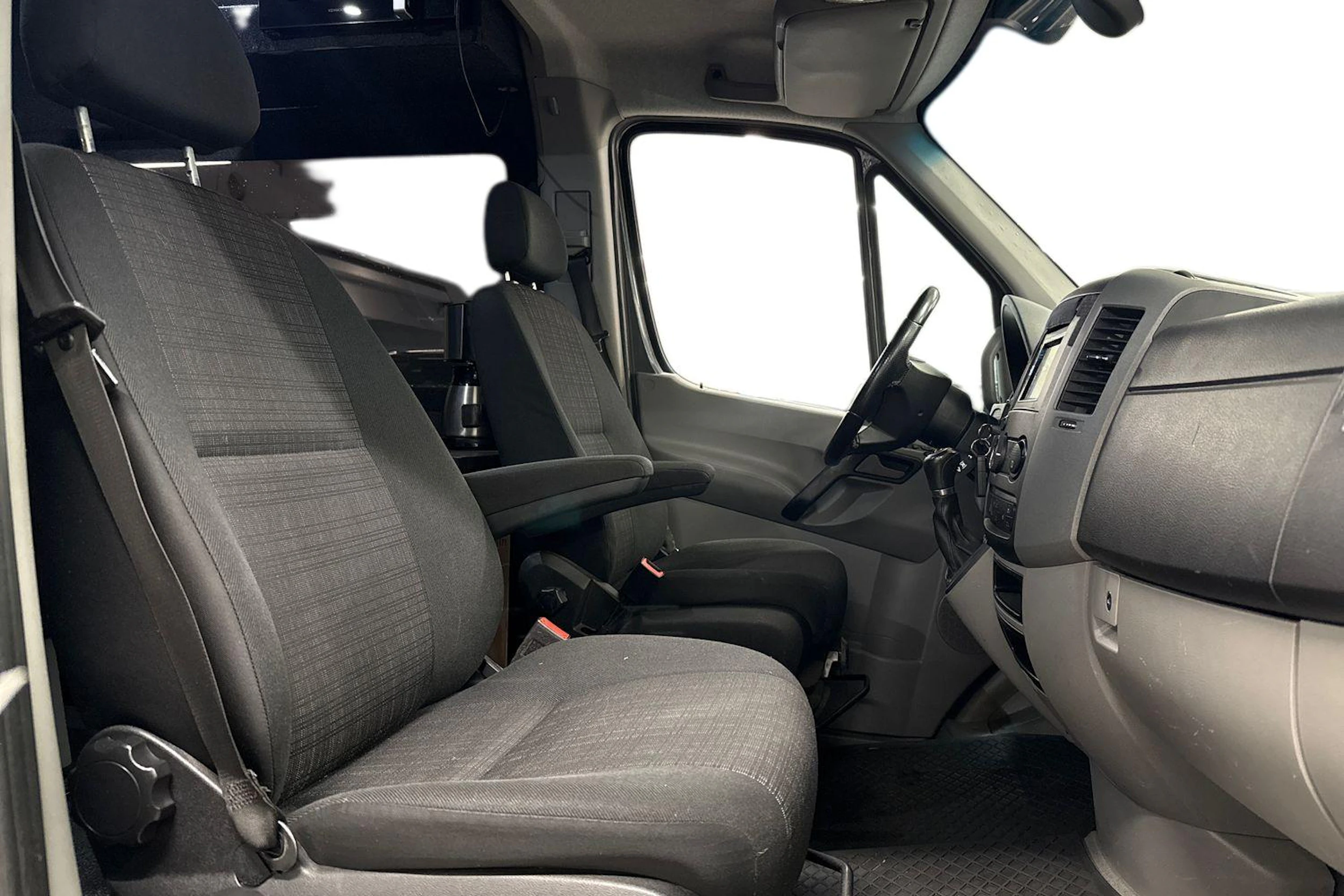 harmaa Mercedes-Benz Sprinter 2017 kuva 8.