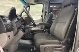 harmaa Mercedes-Benz Sprinter 2017 kuva 24.