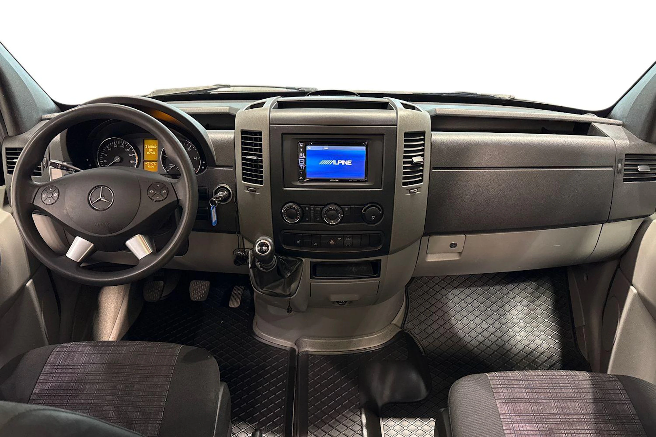 musta Mercedes-Benz Sprinter 2017 kuva 9.