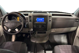 musta Mercedes-Benz Sprinter 2017 kuva 9.