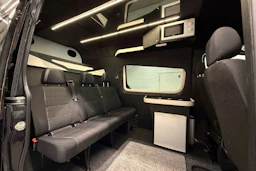musta Mercedes-Benz Sprinter 2017 kuva 16.