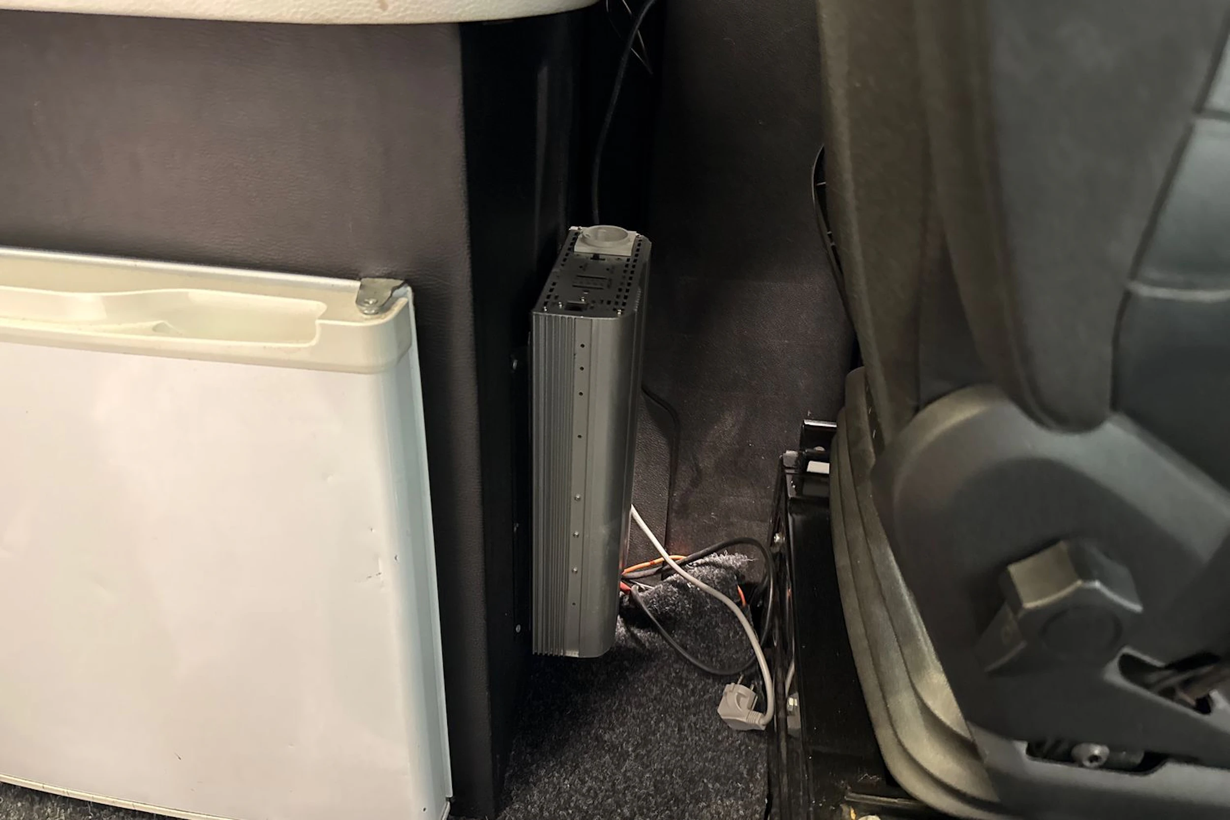 musta Mercedes-Benz Sprinter 2017 kuva 19.