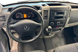 valkoinen Mercedes-Benz Sprinter 2017 kuva 7.