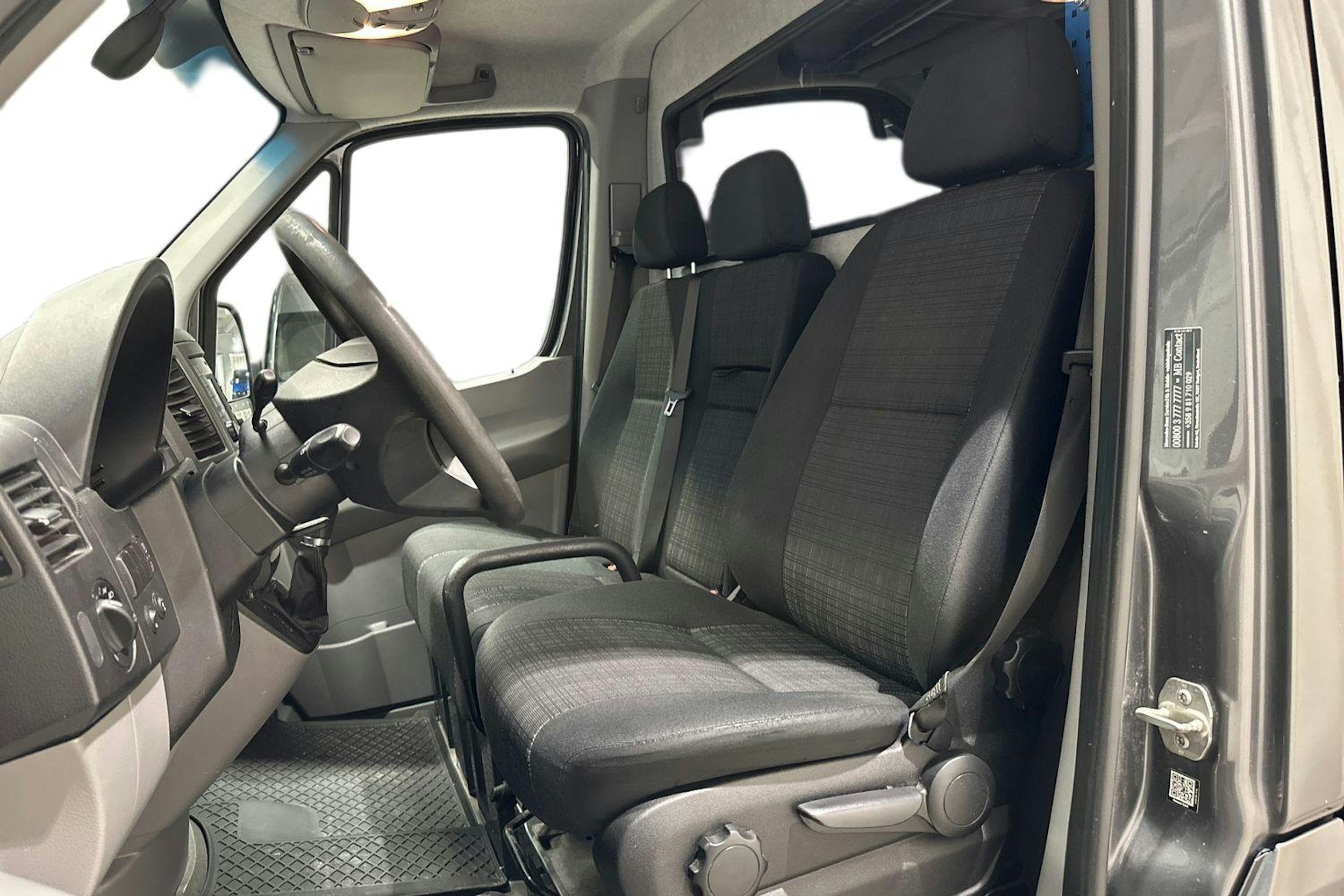 Harmaa Mercedes-Benz SPRINTER 2017 kuva 10.