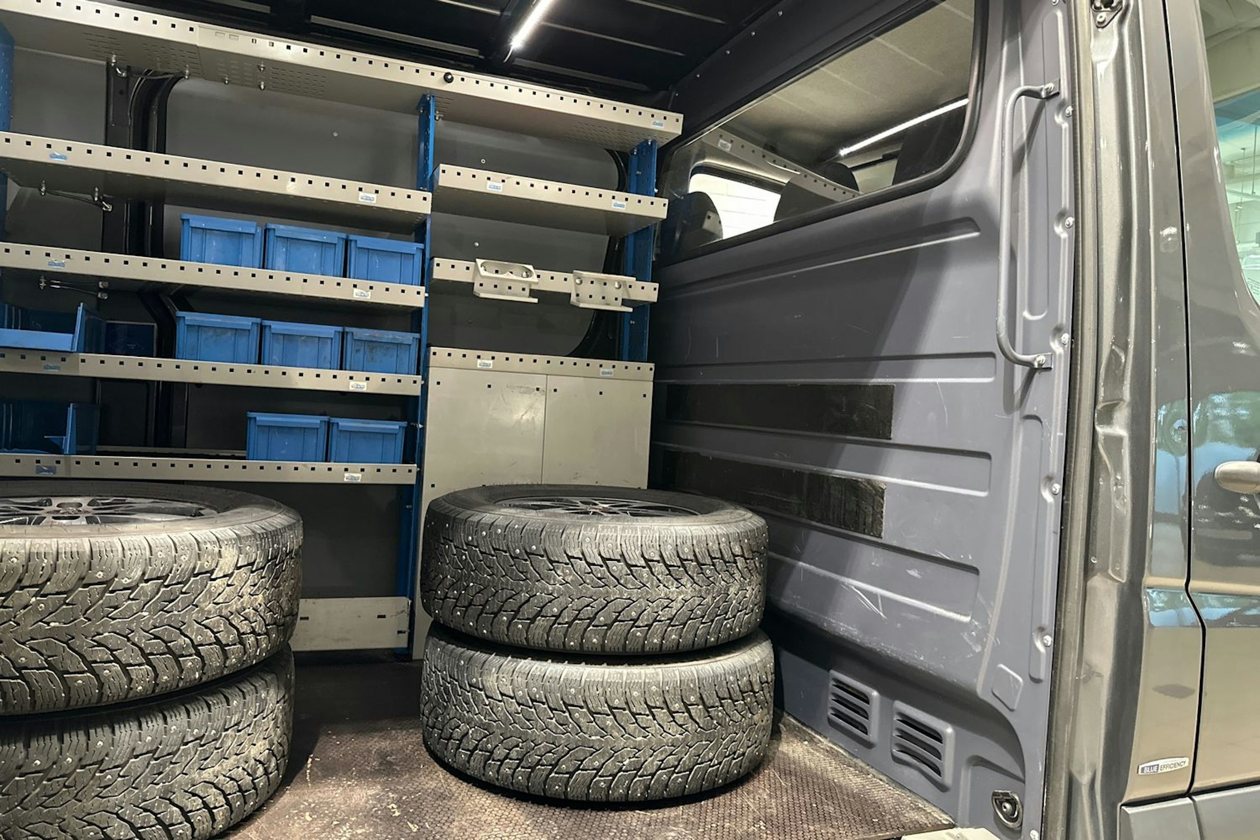 Harmaa Mercedes-Benz SPRINTER 2017 kuva 25.