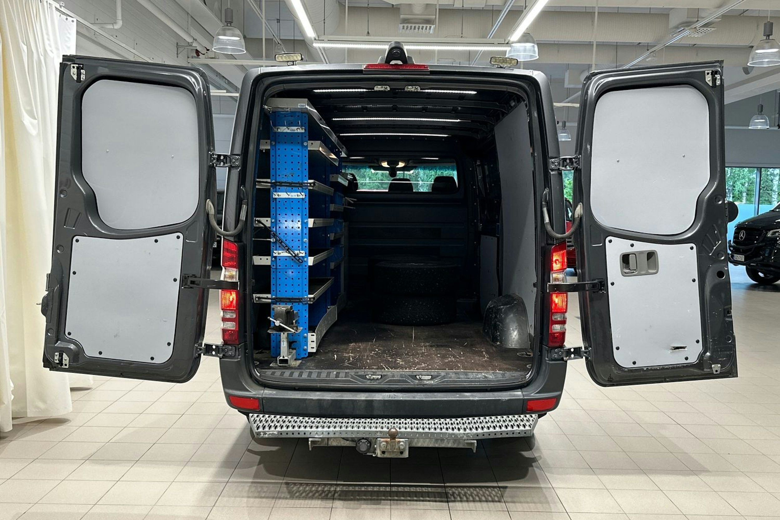 Harmaa Mercedes-Benz SPRINTER 2017 kuva 29.