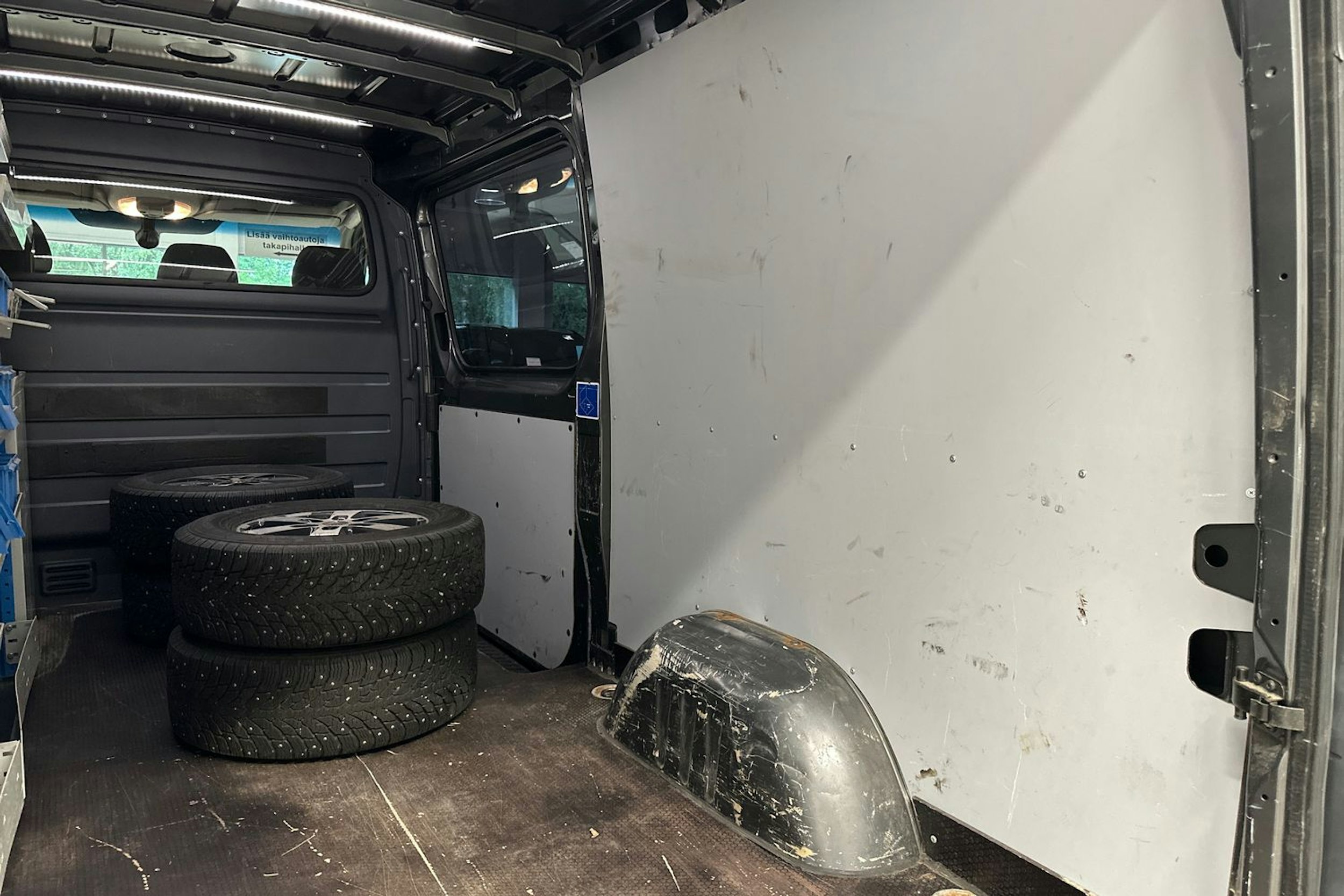 Harmaa Mercedes-Benz SPRINTER 2017 kuva 31.