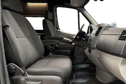 musta Mercedes-Benz Sprinter 2017 kuva 11.