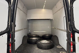 musta Mercedes-Benz Sprinter 2017 kuva 17.
